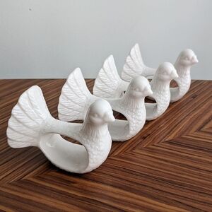 SHAFFORD Design doves China Porcelain Napkin Rings, Set of 4 White Bird of Peace